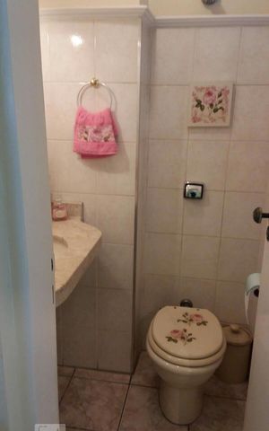 Apartamento à venda com 84m², 2 quartos e sem vaga Apartamento à venda com 84m², 2 quartos e sem vagaLavabo