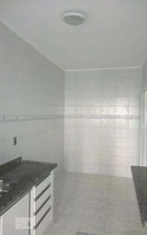 Apartamento para alugar com 81m², 2 quartos e 1 vagaCozinha