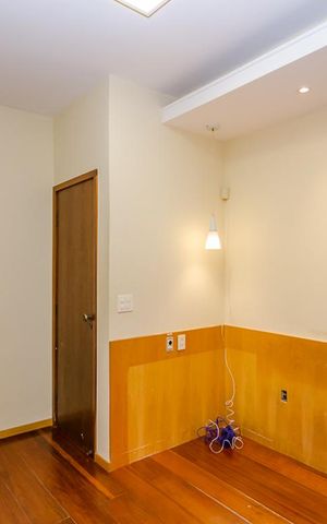 Casa à venda com 380m², 4 quartos e 4 vagasSuíte 2