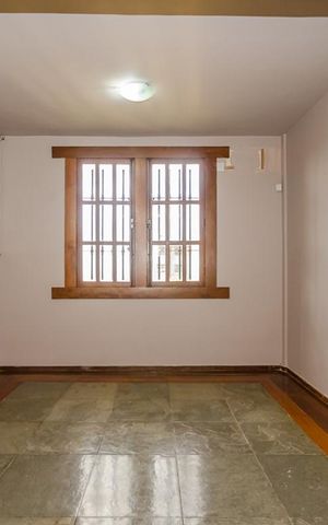 Casa à venda com 380m², 4 quartos e 4 vagasSala 2