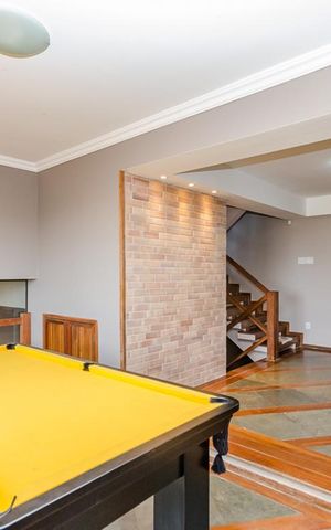 Casa à venda com 380m², 4 quartos e 4 vagasSala 1