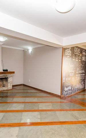 Casa à venda com 380m², 4 quartos e 4 vagasSala 1