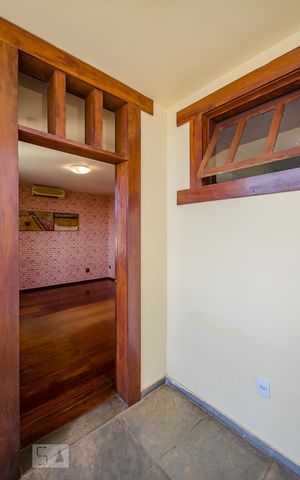 Casa à venda com 380m², 4 quartos e 4 vagasvaranda Suíte master