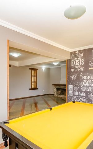 Casa à venda com 380m², 4 quartos e 4 vagasSala 1