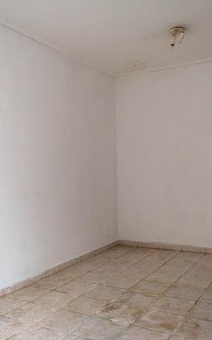 Casa para alugar com 240m², 3 quartos e 1 vaga Casa para alugar com 240m², 3 quartos e 1 vagaEdicula - Quarto