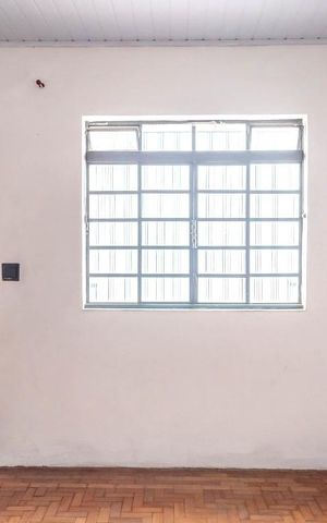 Casa para alugar com 240m², 3 quartos e 1 vaga Casa para alugar com 240m², 3 quartos e 1 vagaSala