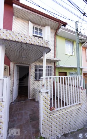 Casa à venda com 80m², 2 quartos e sem vagaFachada