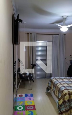 Casa à venda com 270m², 3 quartos e 2 vagas Casa à venda com 270m², 3 quartos e 2 vagasQuarto 03