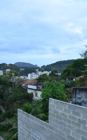 Casa à venda com 220m², 4 quartos e 2 vagasQuintal