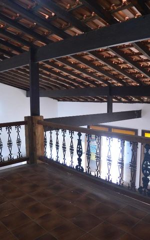 Casa à venda com 220m², 4 quartos e 2 vagasSacada