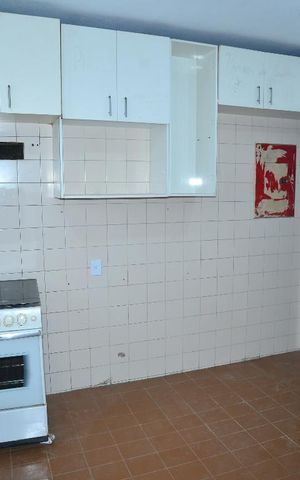 Casa à venda com 220m², 4 quartos e 2 vagasCozinha