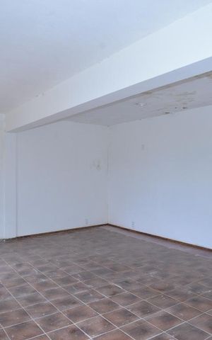 Casa à venda com 220m², 4 quartos e 2 vagasSala 2