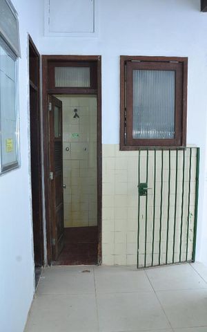 Casa à venda com 220m², 4 quartos e 2 vagasÁrea de Serviço