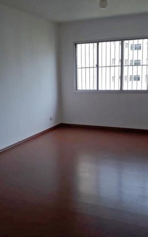 Apartamento à venda com 72m², 2 quartos e 1 vaga Apartamento à venda com 72m², 2 quartos e 1 vagaSala