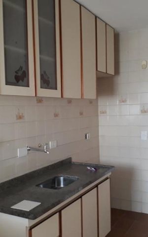 Apartamento à venda com 72m², 2 quartos e 1 vaga Apartamento à venda com 72m², 2 quartos e 1 vagaCozinha