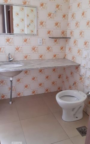 Apartamento à venda com 98m², 3 quartos e 1 vaga Apartamento à venda com 98m², 3 quartos e 1 vagaBanheiro