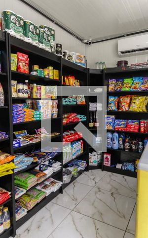 Apartamento à venda com 24m², 1 quarto e sem vaga Apartamento à venda com 24m², 1 quarto e sem vagaMercadinho