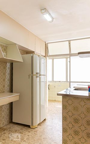 Apartamento à venda com 78m², 2 quartos e 1 vagaCozinha