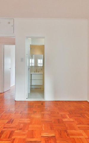 Apartamento à venda com 160m², 3 quartos e 1 vaga Apartamento à venda com 160m², 3 quartos e 1 vagaQuarto 2