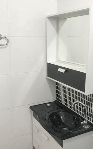 Casa para alugar com 30m², 1 quarto e sem vaga Casa para alugar com 30m², 1 quarto e sem vagaBanheiro