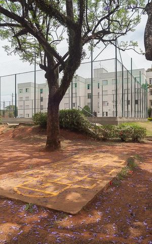 Apartamento à venda com 49m², 2 quartos e 1 vaga Apartamento à venda com 49m², 2 quartos e 1 vagaÁrea Comum - Playground