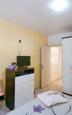 Casa à venda com 150m², 4 quartos e 2 vagas Casa à venda com 150m², 4 quartos e 2 vagasQuarto 03