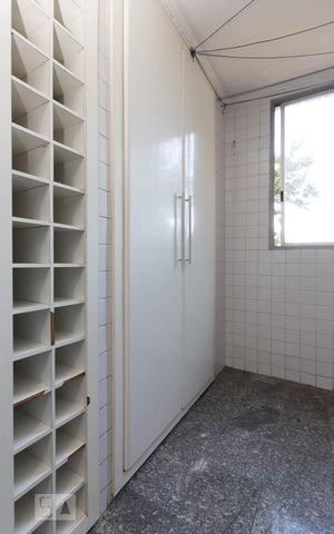 Apartamento à venda com 60m², 2 quartos e 1 vaga Apartamento à venda com 60m², 2 quartos e 1 vagaÁrea de serviço