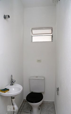 Casa para alugar com 120m², 4 quartos e 2 vagasBanheiro da Suíte 4