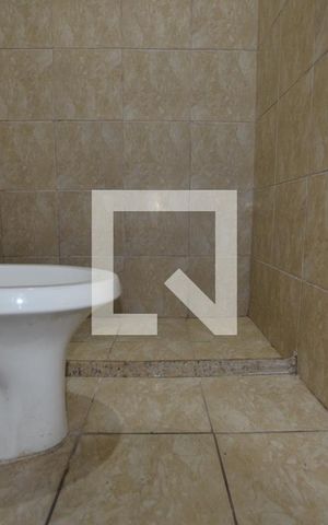 Casa para alugar com 85m², 3 quartos e sem vagaBanheiro de Serviço