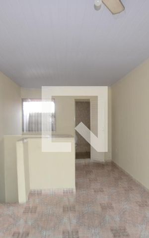 Casa para alugar com 85m², 3 quartos e sem vagaQuarto 1 Suíte