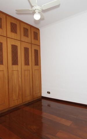 Casa para alugar com 150m², 3 quartos e 4 vagasQuarto 2