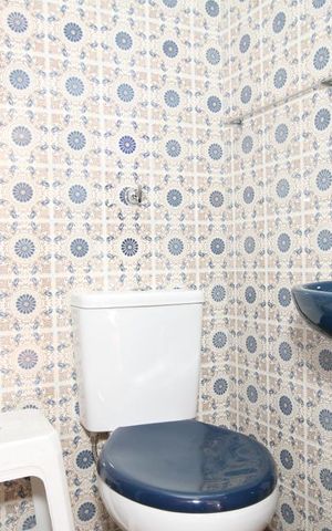 Casa para alugar com 150m², 3 quartos e 4 vagasBanheiro de serviço