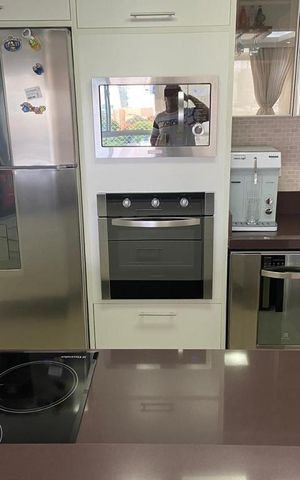Apartamento à venda com 93m², 2 quartos e 1 vaga Apartamento à venda com 93m², 2 quartos e 1 vagaCozinha