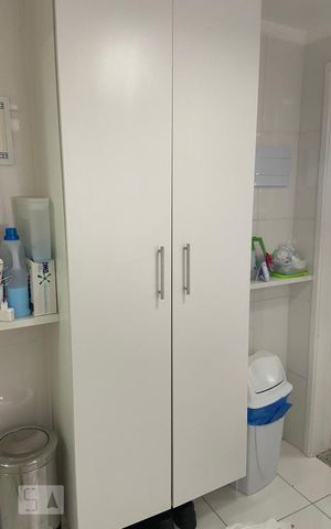 Apartamento à venda com 93m², 2 quartos e 1 vaga Apartamento à venda com 93m², 2 quartos e 1 vagaArea de Serviço