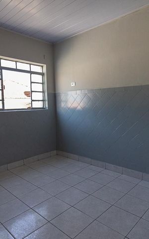 Casa à venda com 261m², 4 quartos e sem vaga