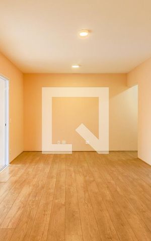 Apartamento para alugar com 95m², 3 quartos e 2 vagas Apartamento para alugar com 95m², 3 quartos e 2 vagasSala