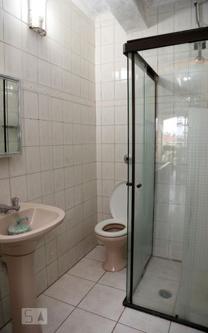 Casa à venda com 75m², 2 quartos e sem vagaBanheiro