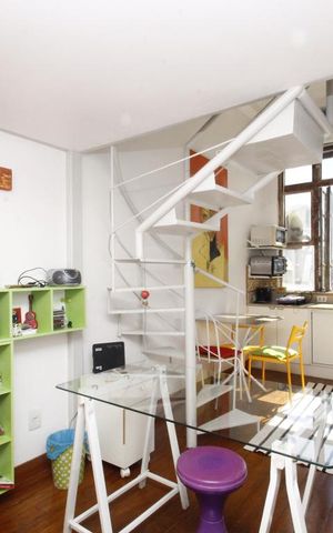 Studio à venda com 30m², 1 quarto e sem vagaSala