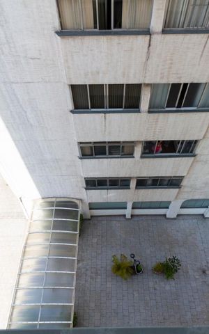 Apartamento à venda com 40m², 1 quarto e 1 vagaVista