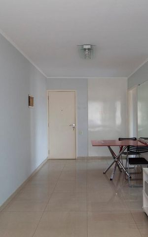 Apartamento à venda com 40m², 1 quarto e 1 vagaSala