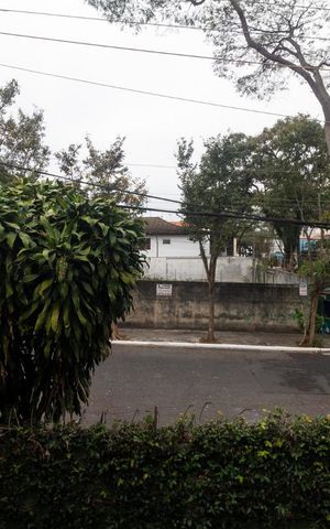 Casa à venda com 220m², 3 quartos e sem vagavista