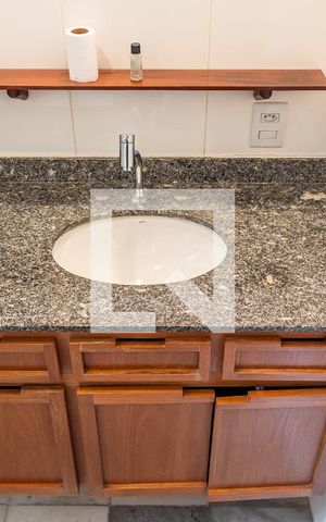 Apartamento para alugar com 100m², 2 quartos e 1 vagaBanheiro