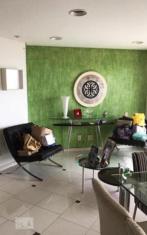 Apartamento à venda com 131m², 3 quartos e 3 vagasSala