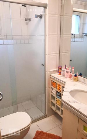 Apartamento à venda com 131m², 3 quartos e 3 vagasBanheiro 3