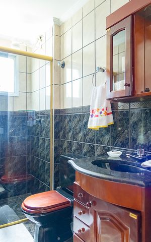 Apartamento à venda com 56m², 2 quartos e 1 vaga Apartamento à venda com 56m², 2 quartos e 1 vagaBanheiro Social