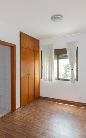 Apartamento à venda com 175m², 4 quartos e 3 vagas Apartamento à venda com 175m², 4 quartos e 3 vagasSuíte 3