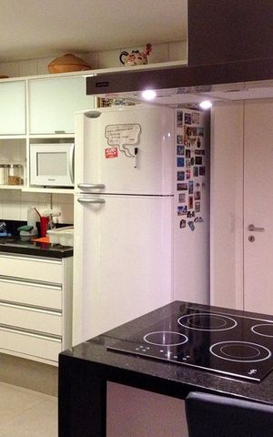 Apartamento para alugar com 169m², 3 quartos e 3 vagasCozinha
