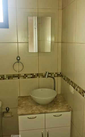 Apartamento à venda com 65m², 2 quartos e 1 vaga Apartamento à venda com 65m², 2 quartos e 1 vagaBanheiro Social