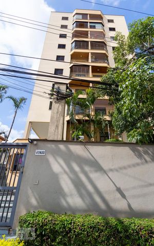 Apartamento à venda com 65m², 2 quartos e 1 vagaFachada