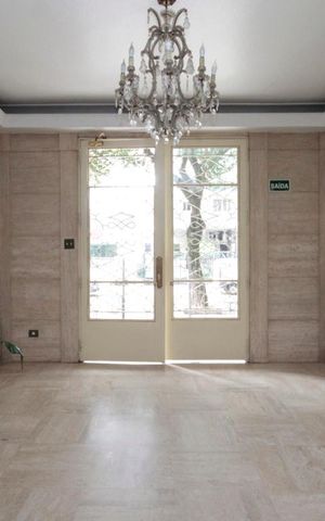 Apartamento à venda com 221m², 3 quartos e 1 vagaHall Social